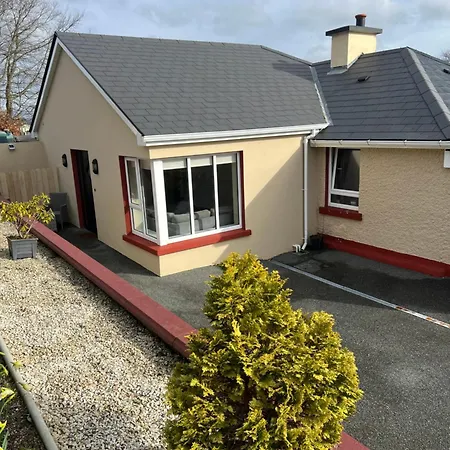 Dinnys Cottage, Free Parking, Bike Hire 킬리벡스