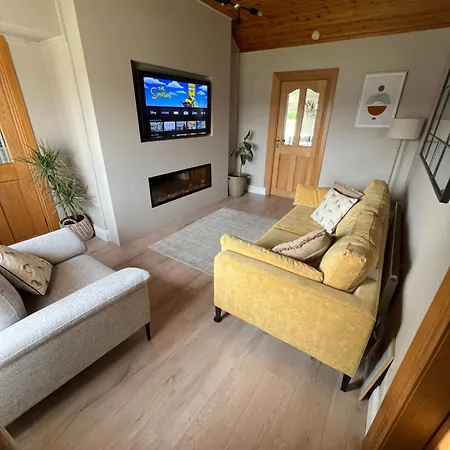 펜션 Dinnys Cottage, Free Parking, Bike Hire 킬리벡스
