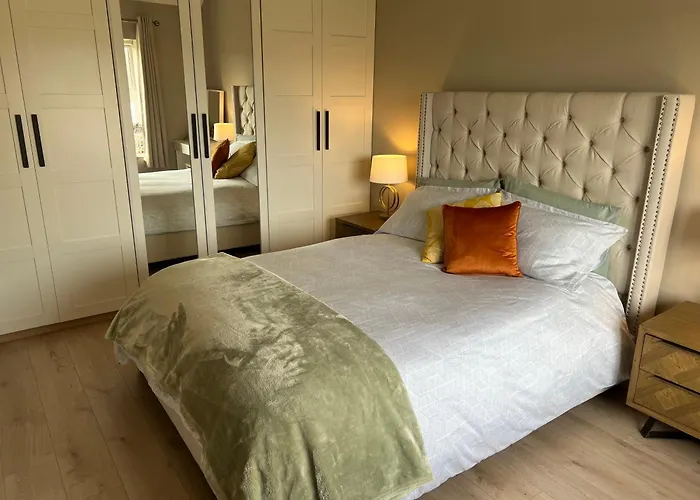 Dinnys Cottage, Free Parking, Bike Hire