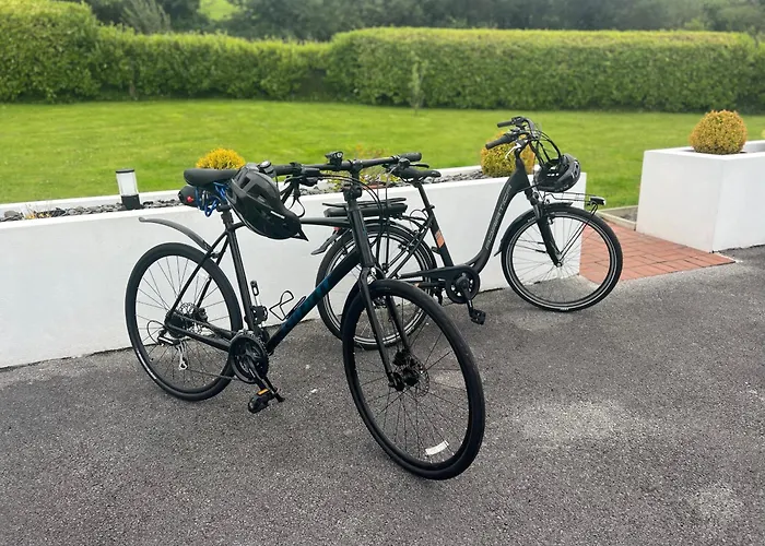 Dinnys Cottage, Free Parking, Bike Hire Сasa de vacaciones Killybegs